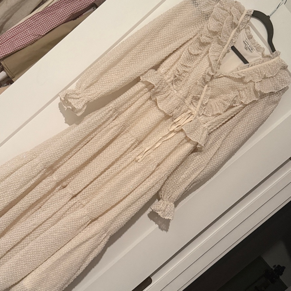 Moon River Cream Long Sleeve Ruffle Dress - Picture 6 of 7